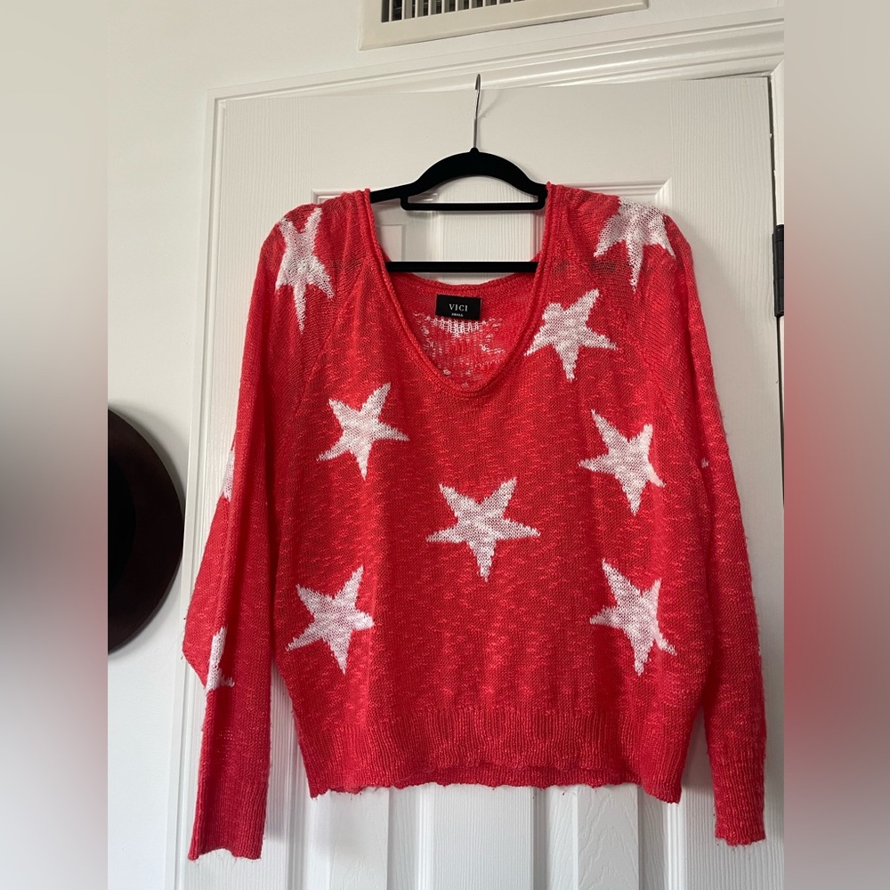 Vici Star knit sweater